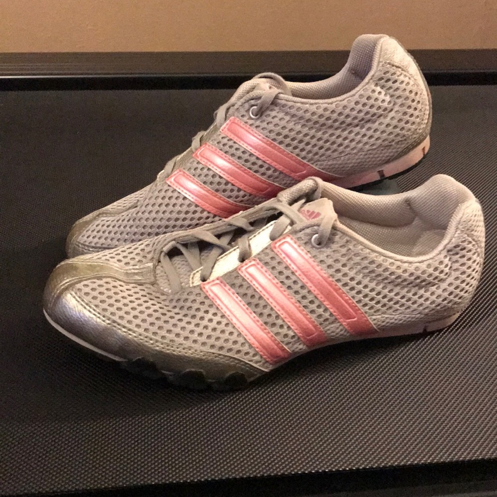 Preloved 🥰 adidas pink and gray, size 6.5 shoes.